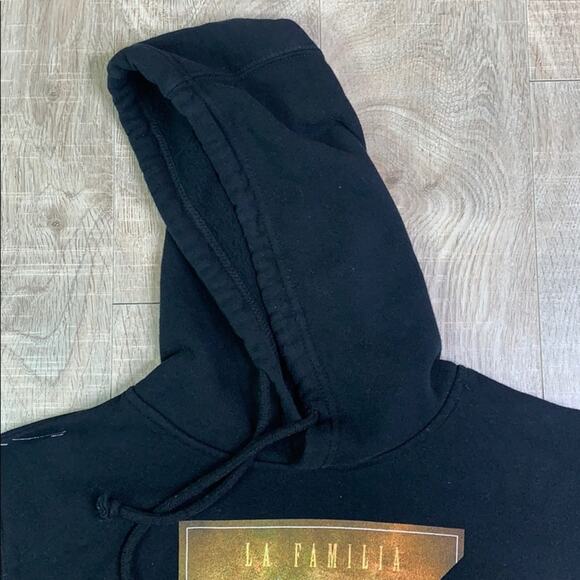 LA FAMILIA Women's Black Floral Graphic Hoodie Sweatshirt - Picture 3 of 8